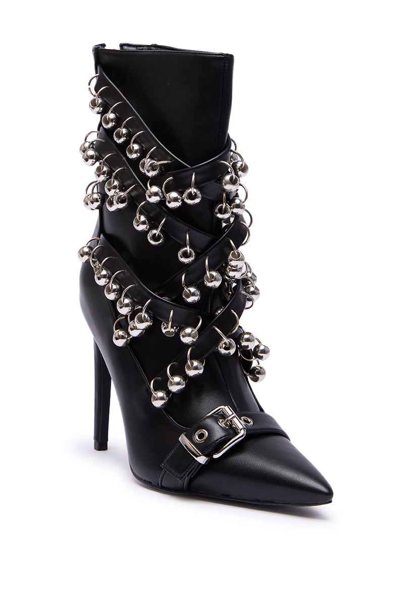 AZALEA WANG HECATE BLACK METAL